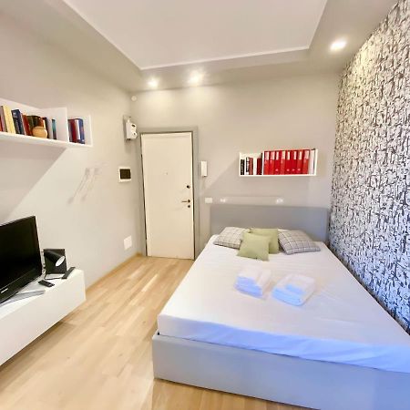Ferienwohnung Viale Umbria Colorful And Cosy Studio Mailand Exterior foto