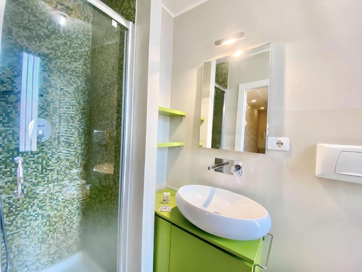 Ferienwohnung Viale Umbria Colorful And Cosy Studio Mailand Exterior foto